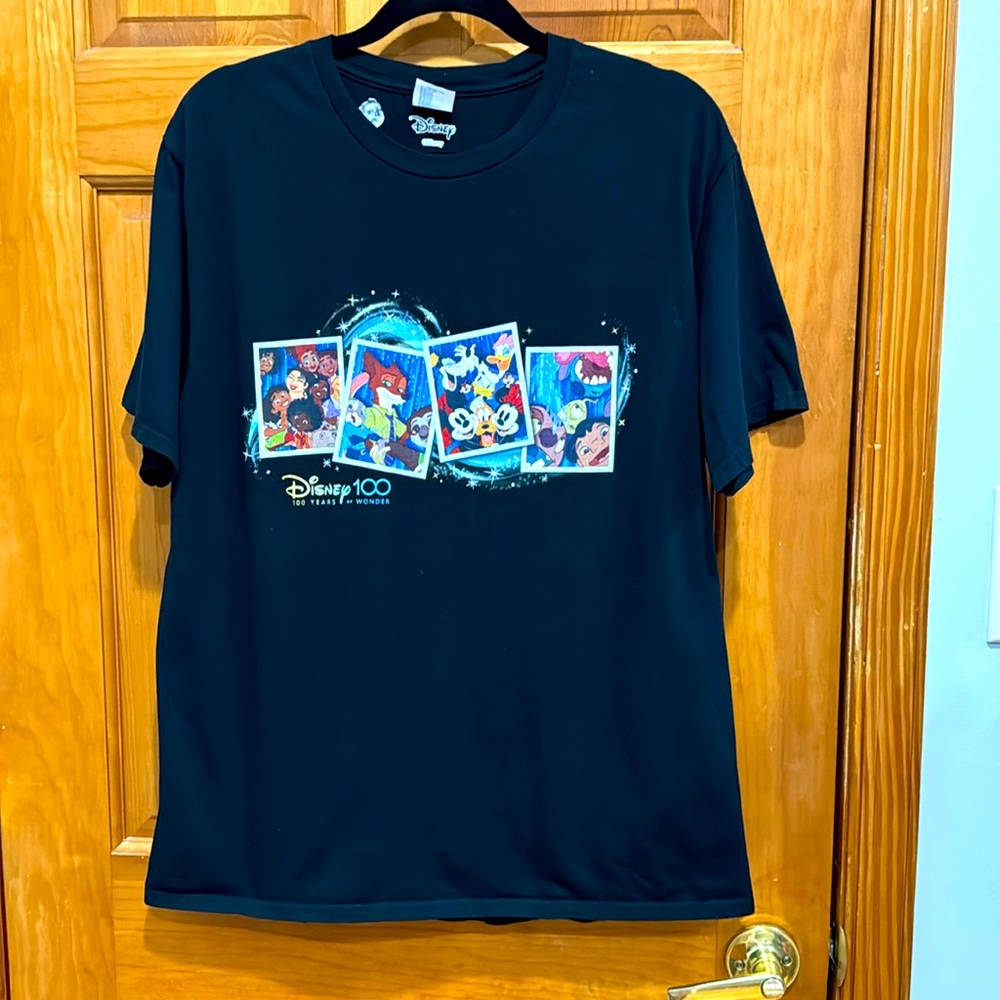 Men’s disney Shirt Black